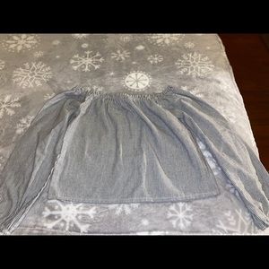 'BRANDY MELVILLE' Off Shoulder Blouse